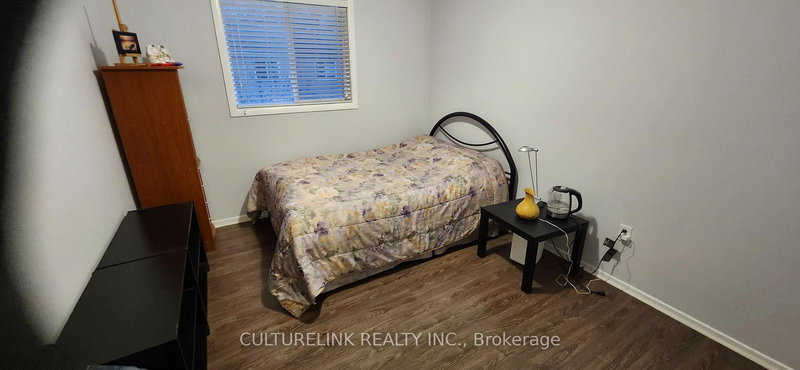 2/F room - 15 Newport Way, Markham, L3T 5G3 | Image 3