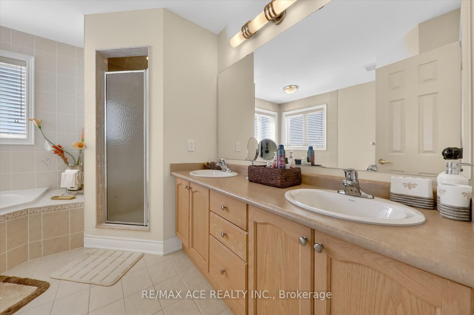 Detached House for sale at 149 Riverwalk Drive, Markham, Ontario, L6B 0E2 - Box Grove - MLS: N12912526