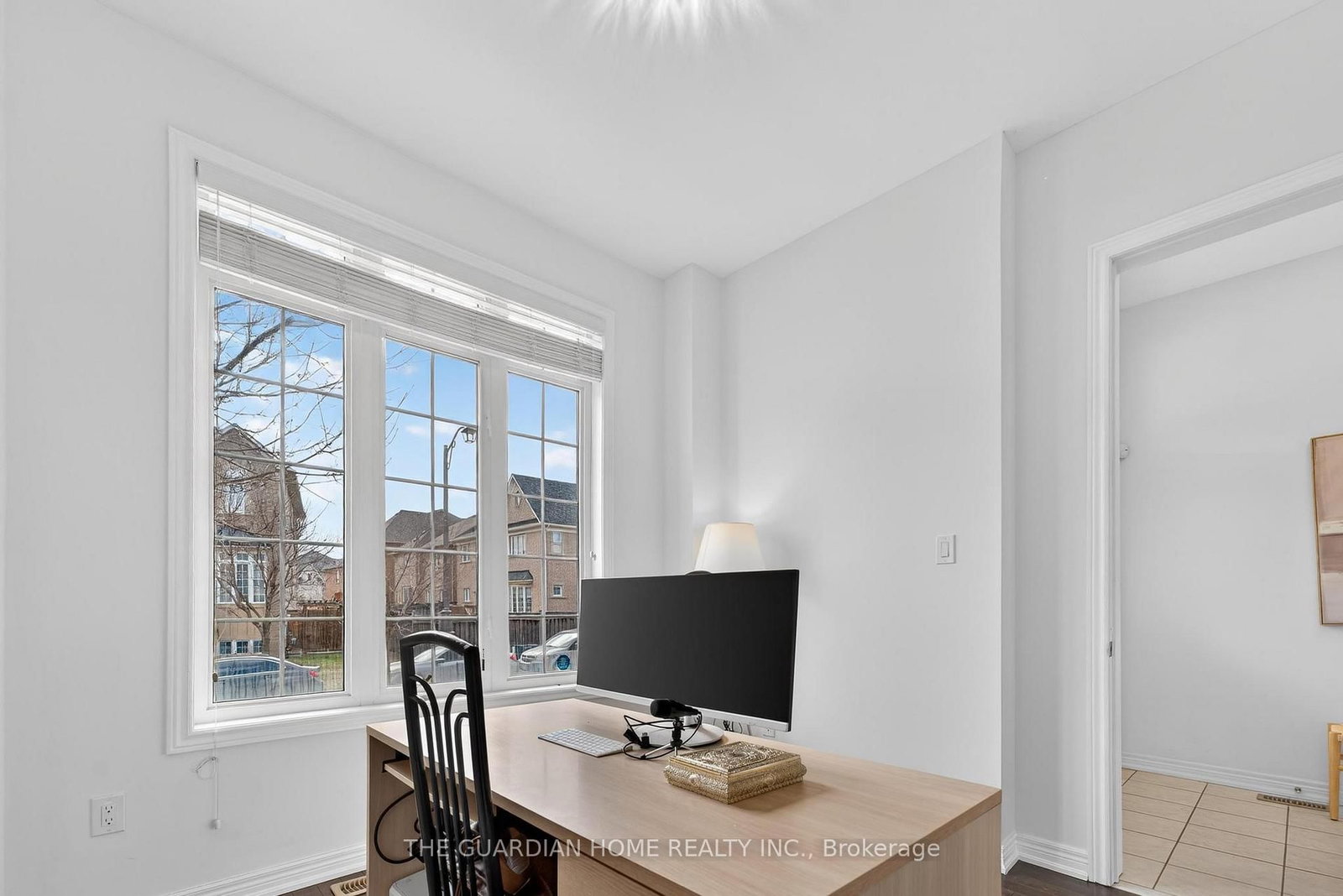 Detached House for sale at 28 Brightside Avenue, Richmond Hill, Ontario, L4E 0P6 - Jefferson - MLS: N12912576