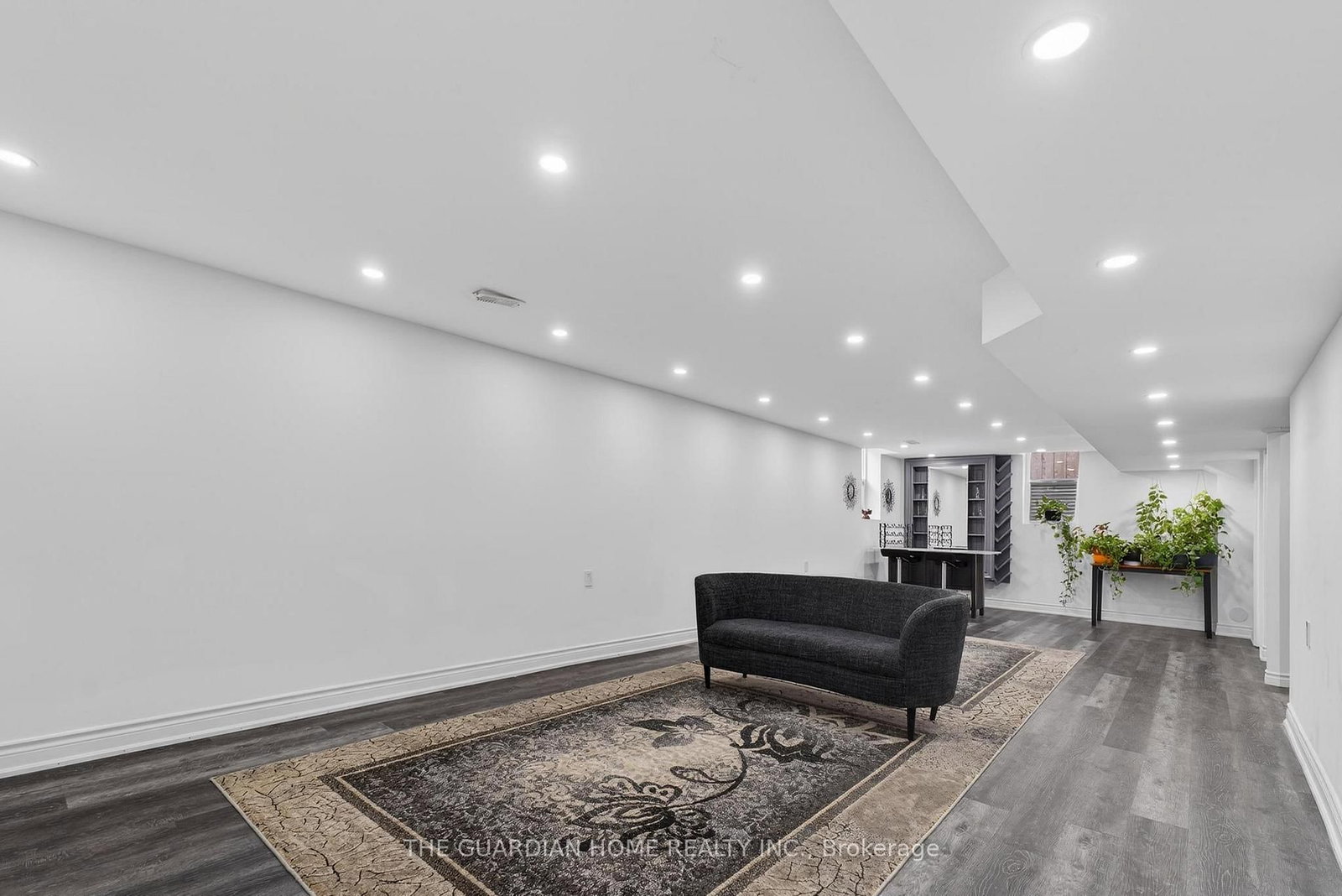 Detached House for sale at 28 Brightside Avenue, Richmond Hill, Ontario, L4E 0P6 - Jefferson - MLS: N12912576