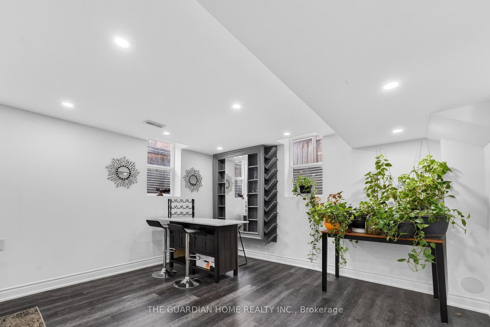 Detached House for sale at 28 Brightside Avenue, Richmond Hill, Ontario, L4E 0P6 - Jefferson - MLS: N12912576