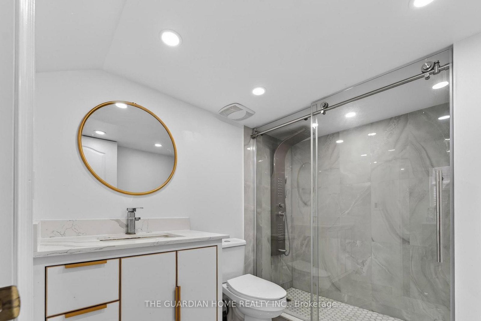 Detached House for sale at 28 Brightside Avenue, Richmond Hill, Ontario, L4E 0P6 - Jefferson - MLS: N12912576