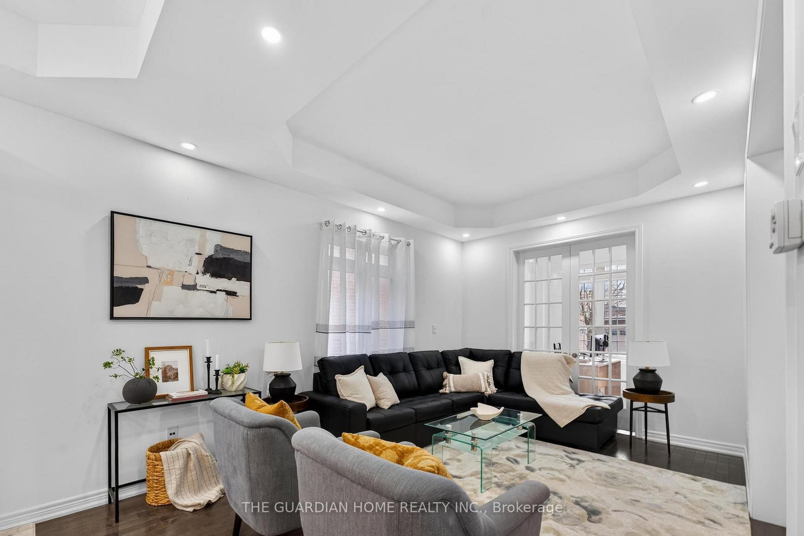 Detached House for sale at 28 Brightside Avenue, Richmond Hill, Ontario, L4E 0P6 - Jefferson - MLS: N12912576