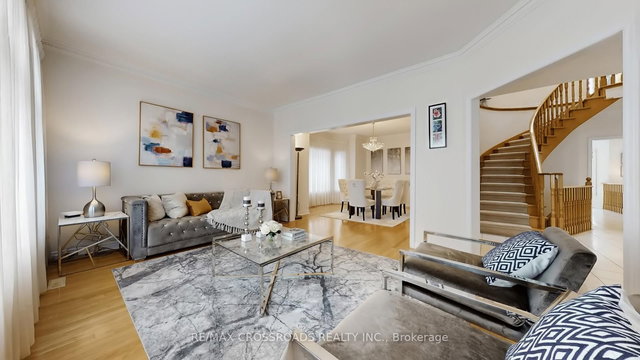 73 Reansbury Crescent