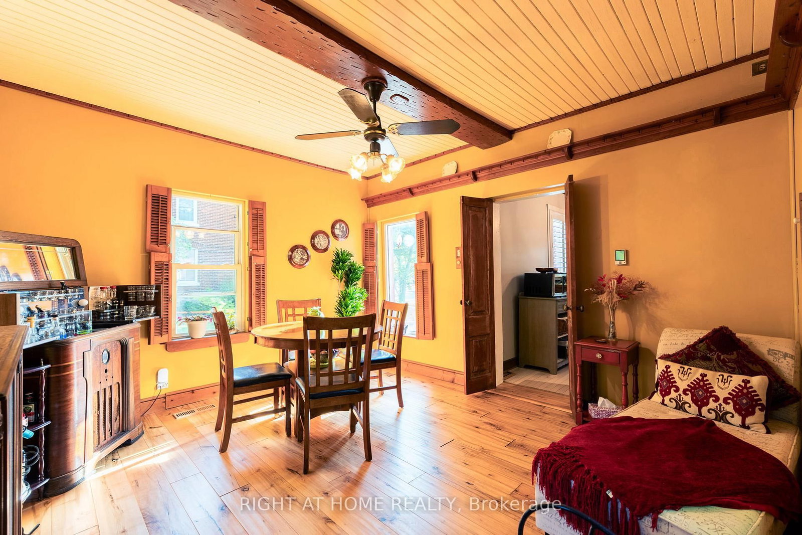 Detached House for sale at 220 Barrie Street, Essa, Ontario, L0L 2N0 - Thornton - MLS: N12913072