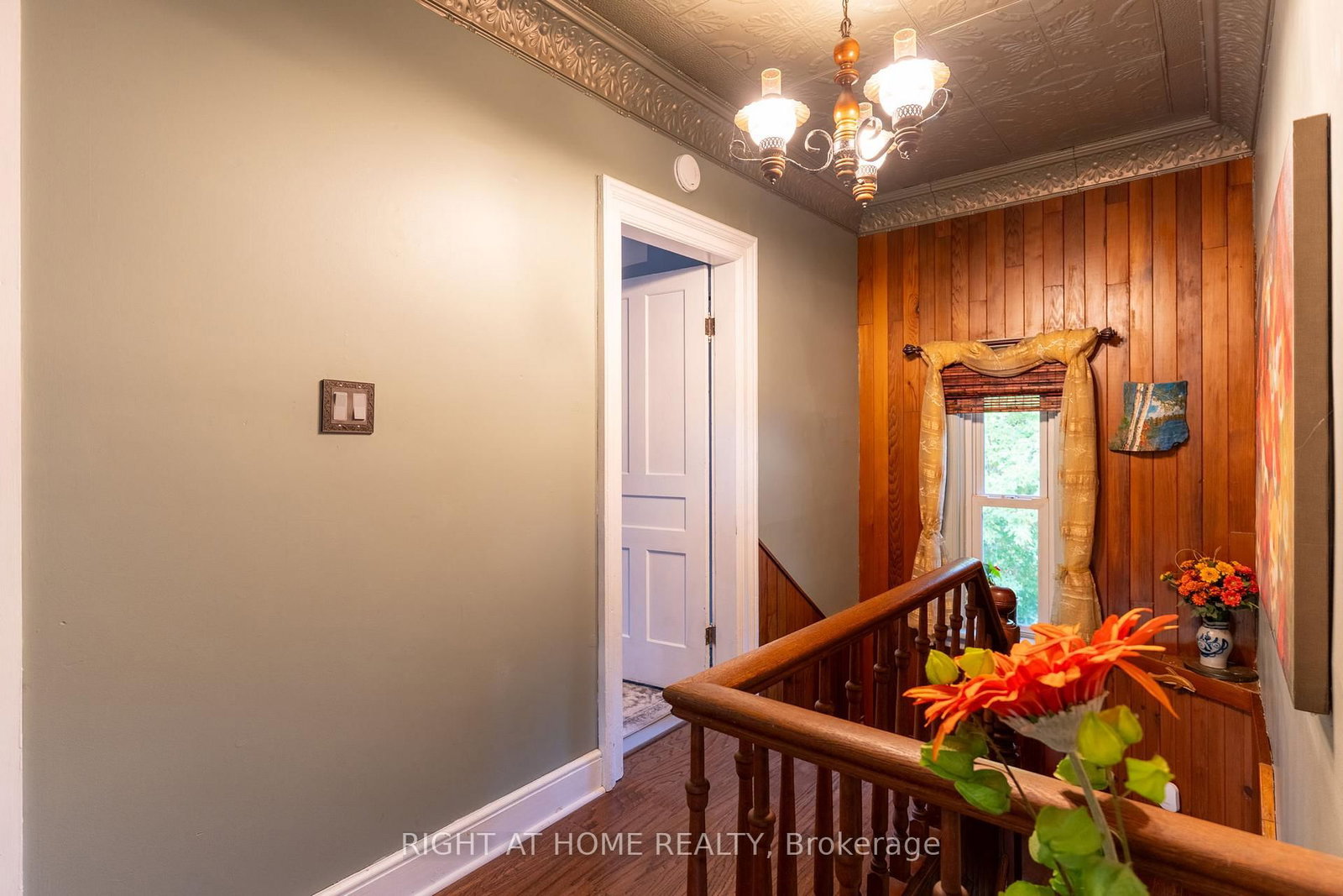 Detached House for sale at 220 Barrie Street, Essa, Ontario, L0L 2N0 - Thornton - MLS: N12913072