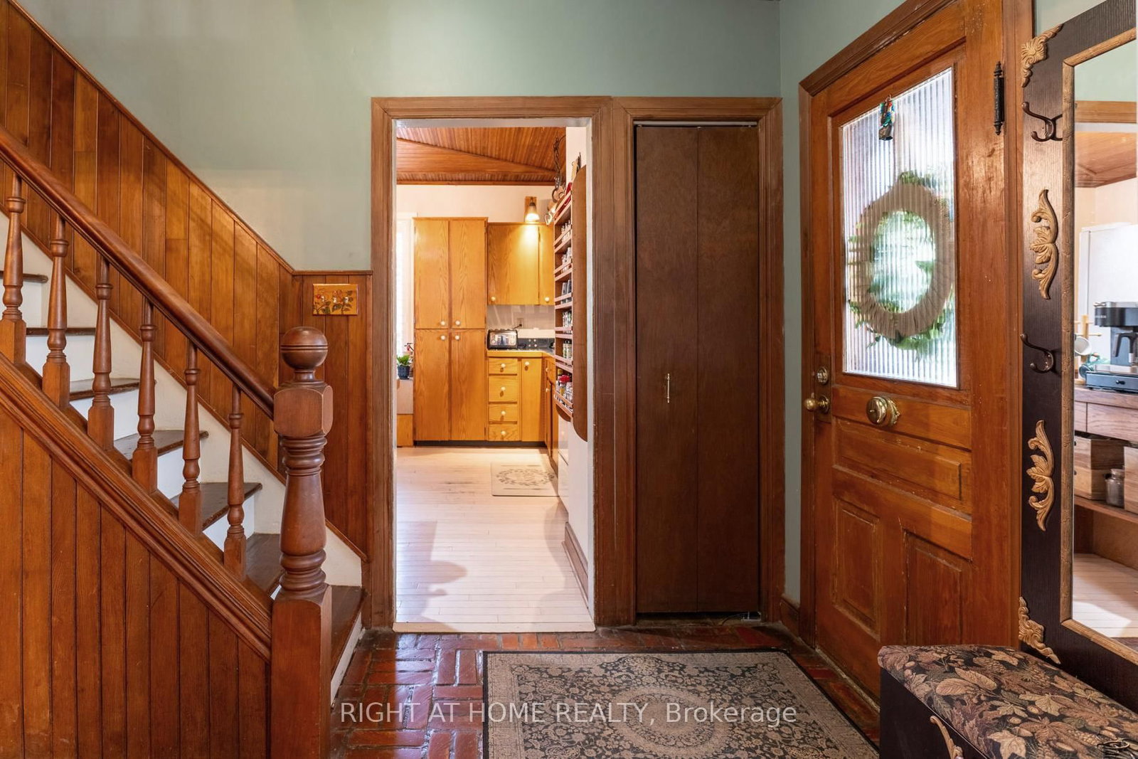 Detached House for sale at 220 Barrie Street, Essa, Ontario, L0L 2N0 - Thornton - MLS: N12913072