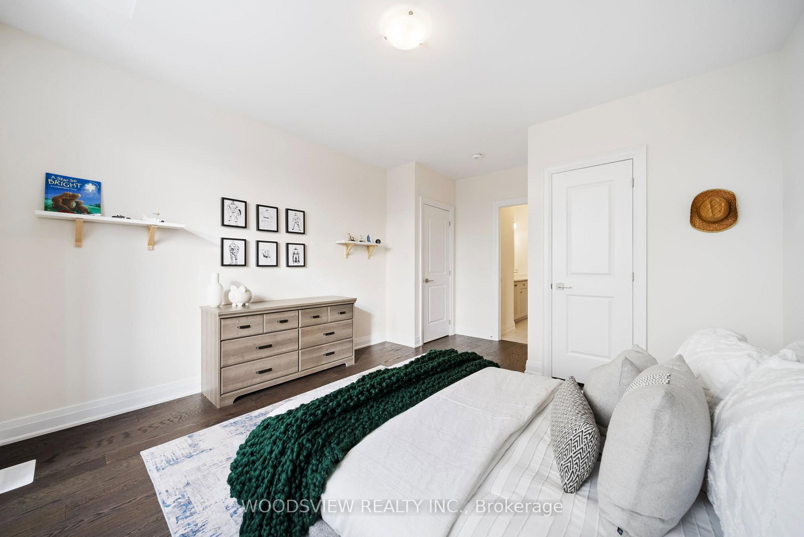 Detached House for sale at 9 Ballantyne Boulevard, Vaughan, Ontario, L3L 0E9 - Vellore Village - MLS: N12914188