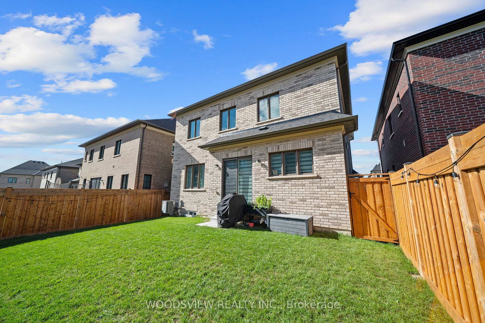 Detached House for sale at 9 Ballantyne Boulevard, Vaughan, Ontario, L3L 0E9 - Vellore Village - MLS: N12914188