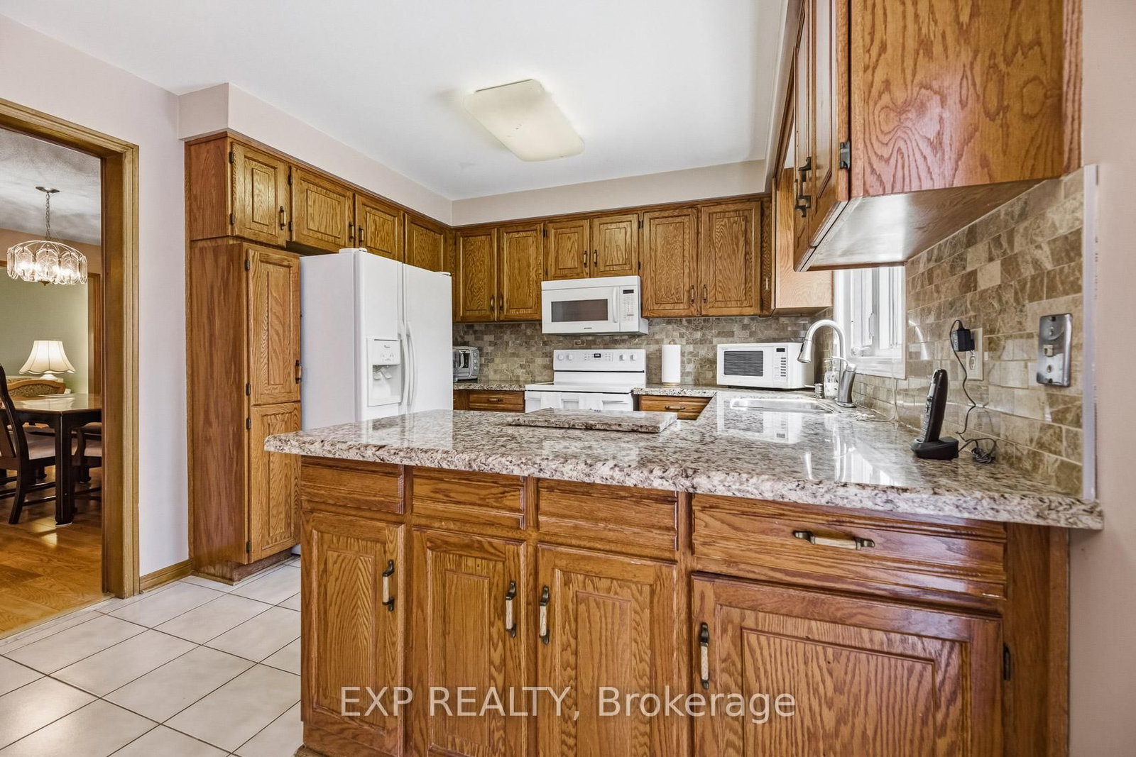 Detached House for sale at 81 Southgate Crescent, Richmond Hill, Ontario, L4B 2E7 - Doncrest - MLS: N12914434