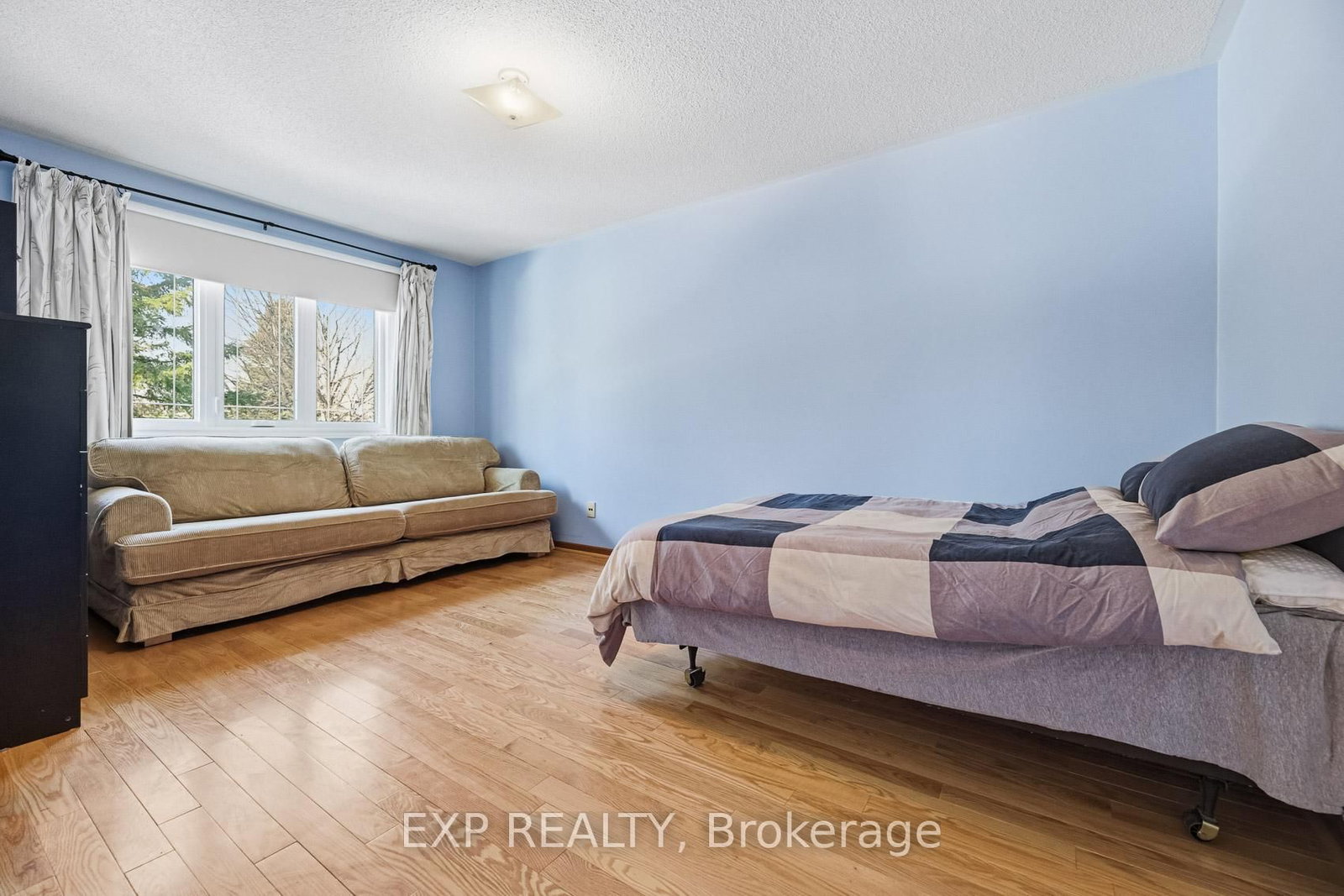 Detached House for sale at 81 Southgate Crescent, Richmond Hill, Ontario, L4B 2E7 - Doncrest - MLS: N12914434