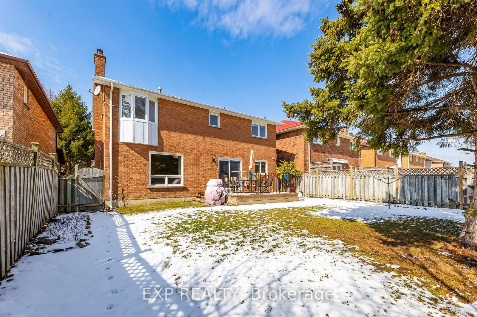 Detached House for sale at 81 Southgate Crescent, Richmond Hill, Ontario, L4B 2E7 - Doncrest - MLS: N12914434