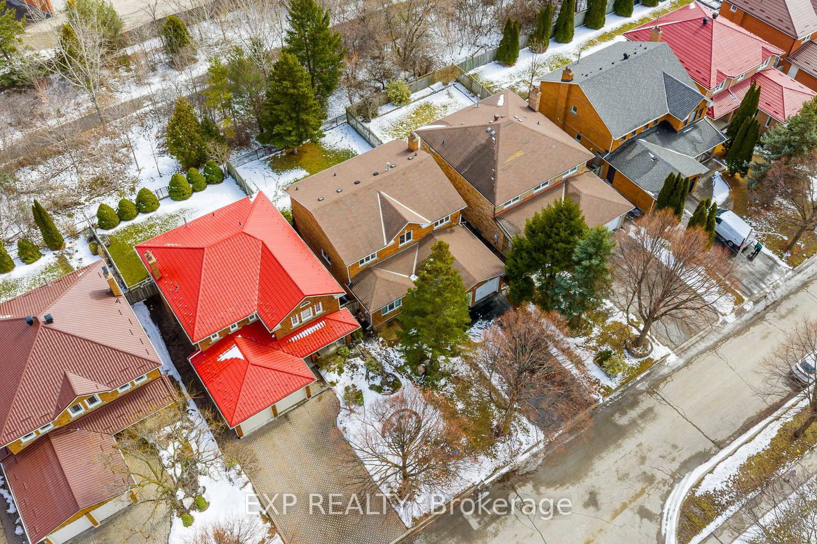 Detached House for sale at 81 Southgate Crescent, Richmond Hill, Ontario, L4B 2E7 - Doncrest - MLS: N12914434