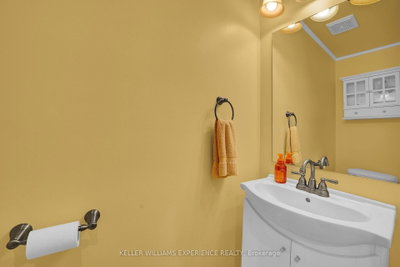 4 GOLD PARK Gate • Essa, ON photo 8