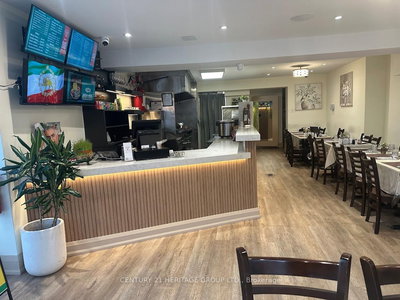 10123 Yonge St | Richmond Hill | Image