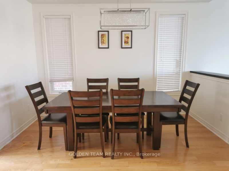 236 WILLIAM GRAHAM Dr, Aurora, L4G 0W4 | Image 3