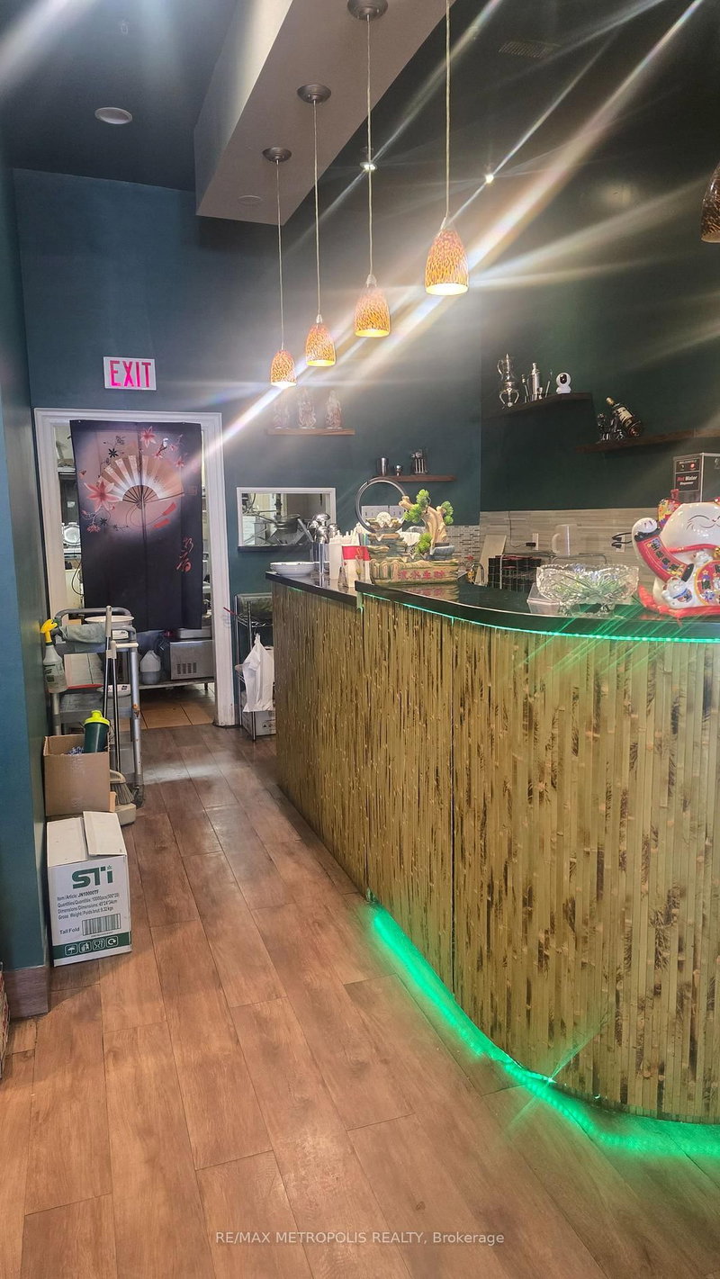 7887 Weston Rd, Vaughan, L4L 1A6 | Image 2