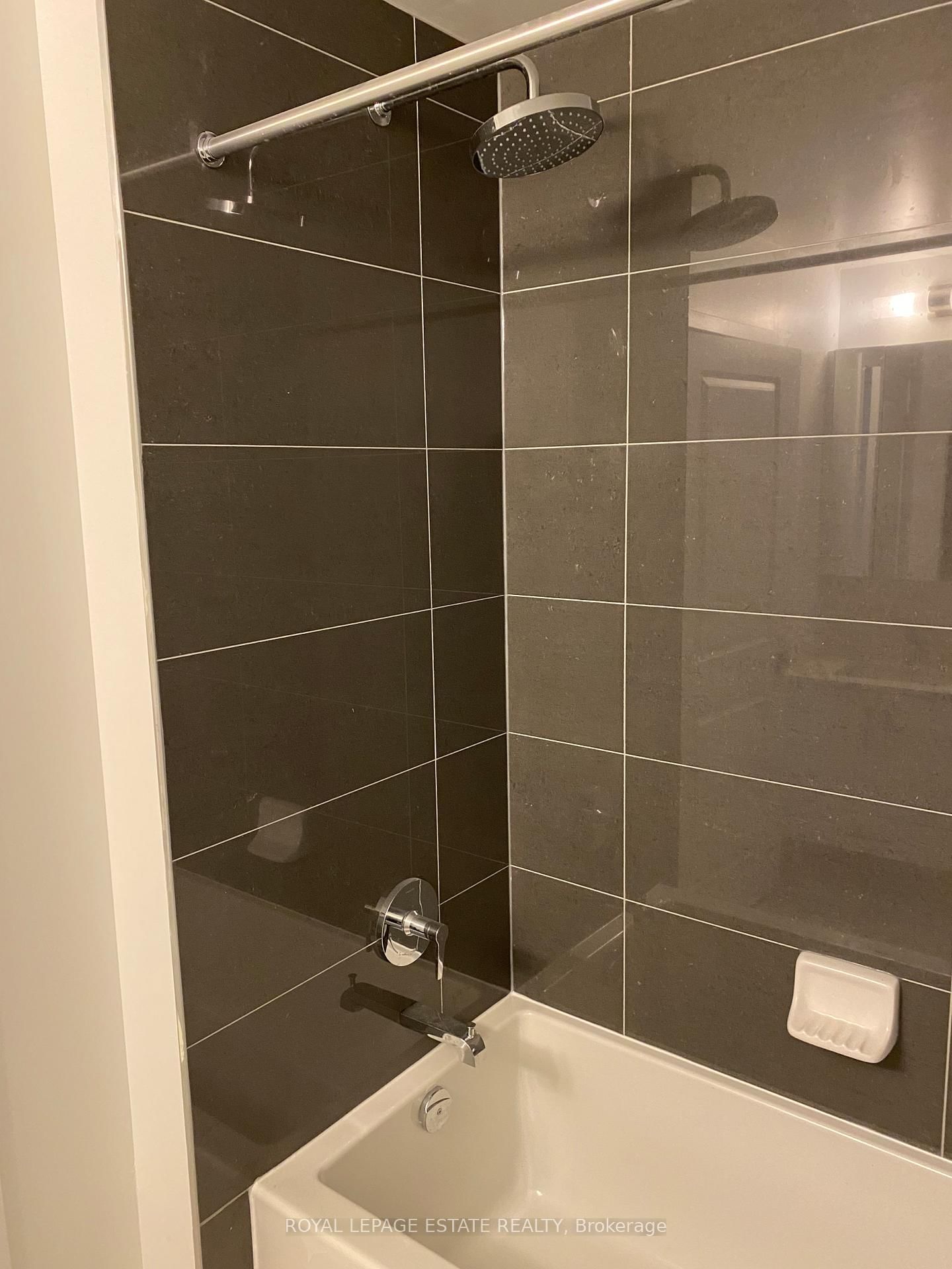 85 Oneida Crescent, Unit 1606 - Photo 12