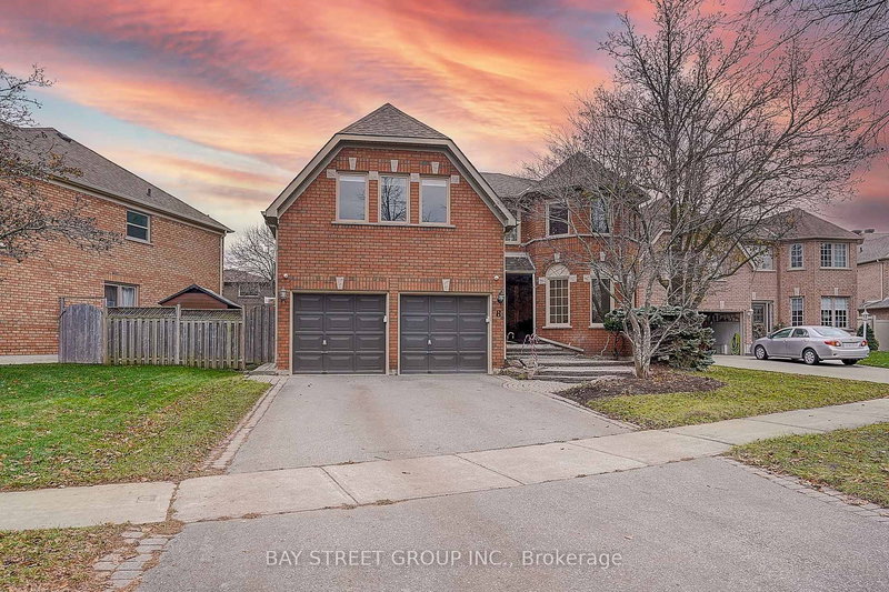 8 Mooreland Crt, Markham, L3P 7P8 | Image 3