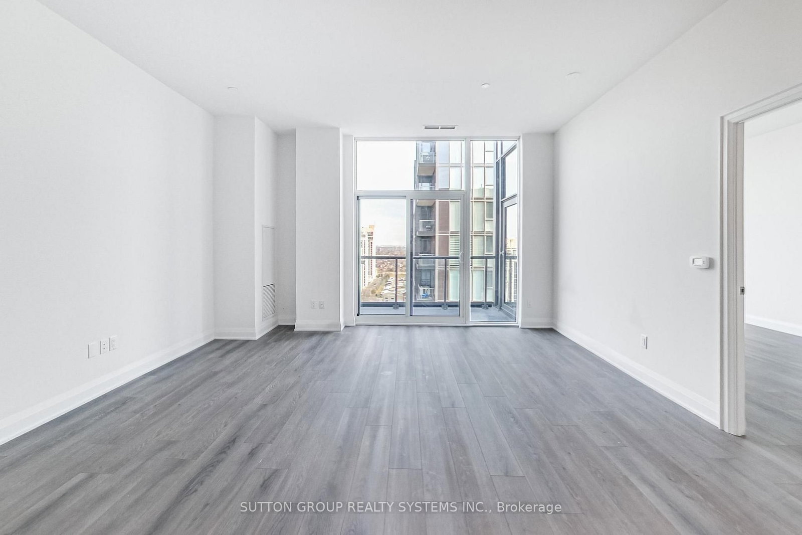 10 Gatineau Drive • #1704 • Vaughan, ON photo 12