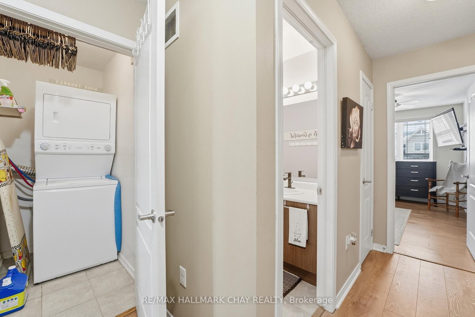 Townhouse for sale at 1280 Coleman Crescent, Innisfil, Ontario, L9S 0G6 - Alcona - MLS: N12916880