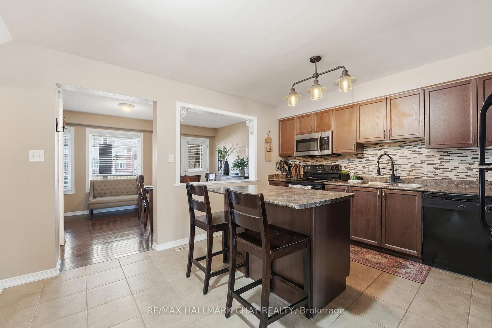 Townhouse for sale at 1280 Coleman Crescent, Innisfil, Ontario, L9S 0G6 - Alcona - MLS: N12916880