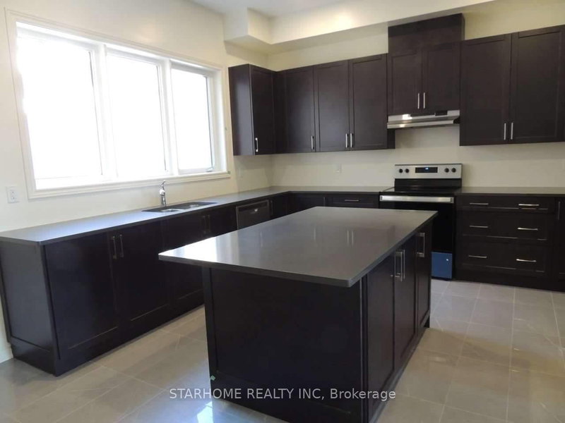 Main - 9436 Bayview Ave, Richmond Hill, L4C 5G9 | Image 2