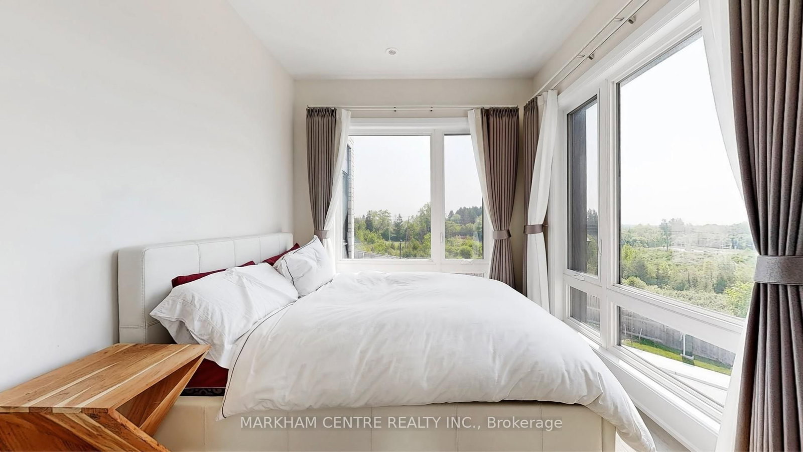 76 Ingersoll Lane • Richmond Hill, ON photo 32