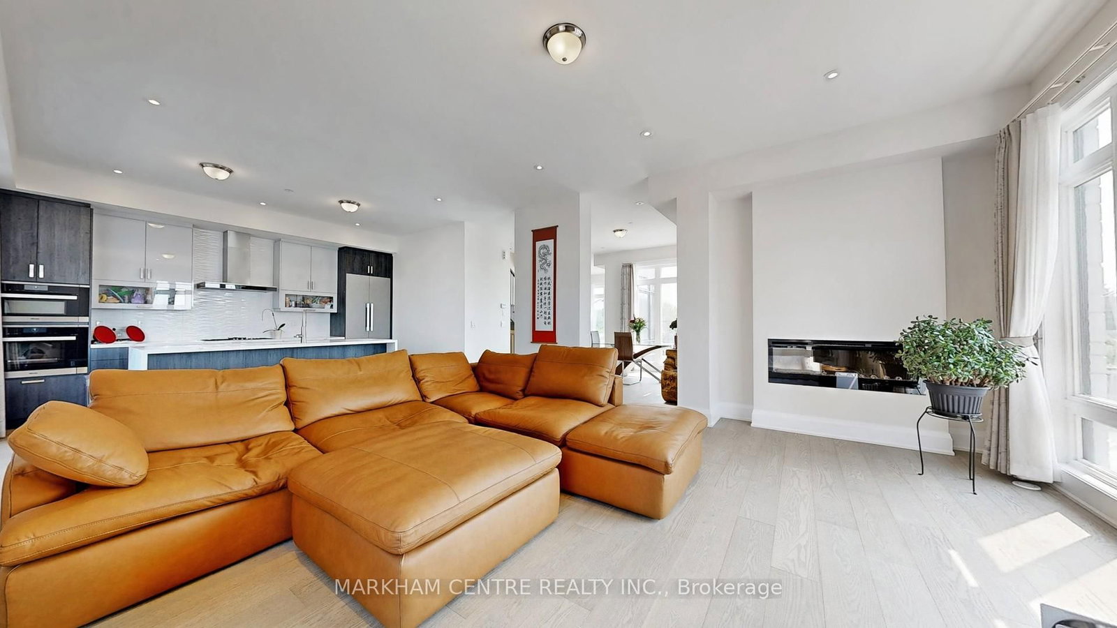 76 Ingersoll Lane • Richmond Hill, ON photo 6
