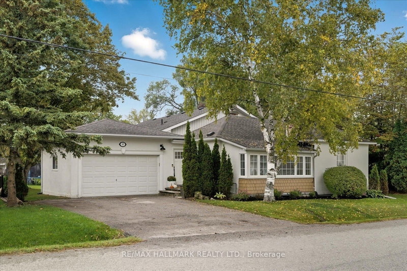 17 Mill St, East Gwillimbury, L0G 1M0 | Image 2