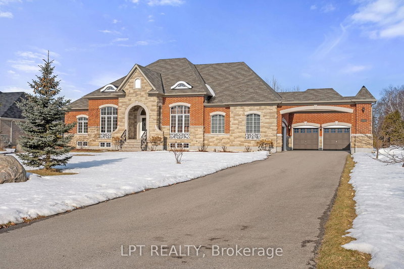 18 Wolford Crt, Georgina, L4P 0B1 | Image 2