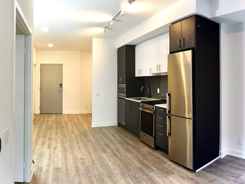 home for lease on 619A-30 Upper Mall Way