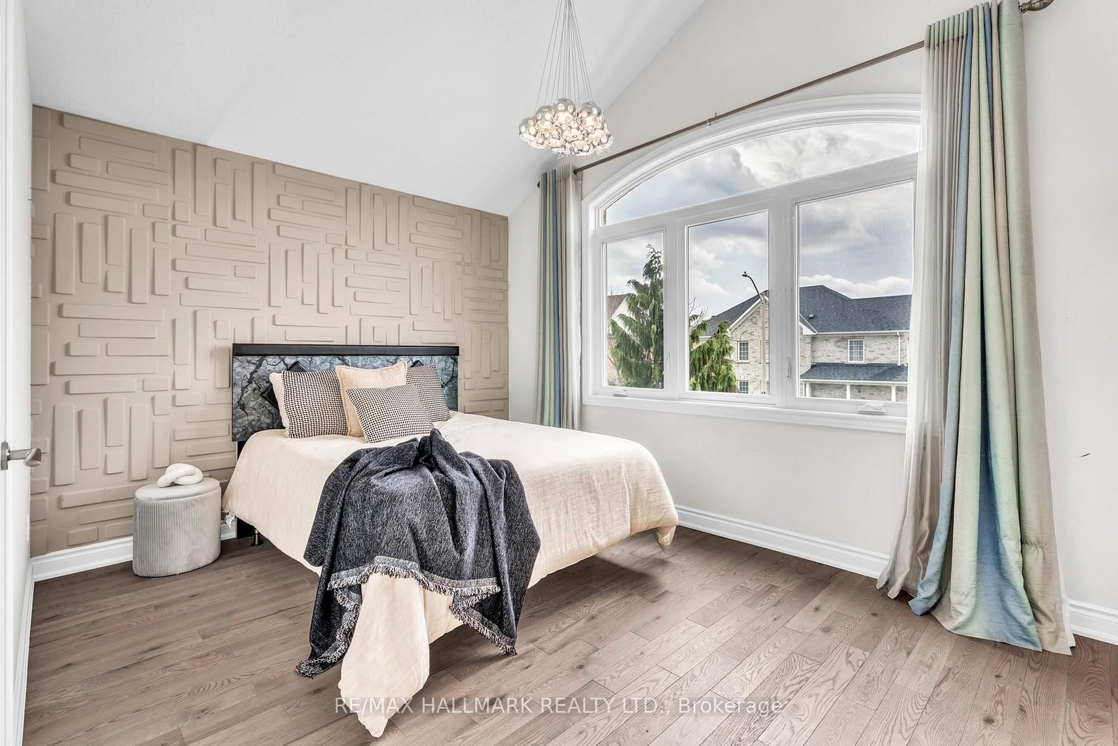 Detached House for sale at 51 Verdi Road, Richmond Hill, Ontario, L4E 4P7 - Oak Ridges - MLS: N12919502