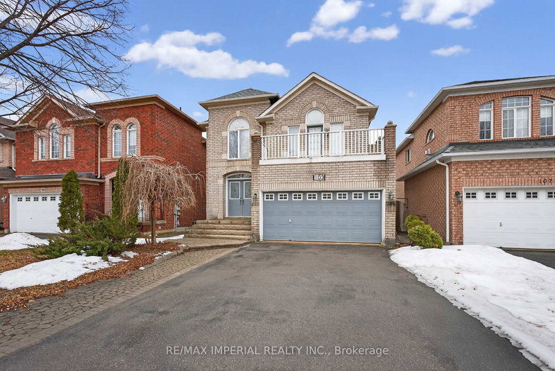 103 Ferdinand Ave, Vaughan, L6A 3H6 | Image 2