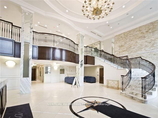 home for lease on 619-99 South Town Centre Boulevard