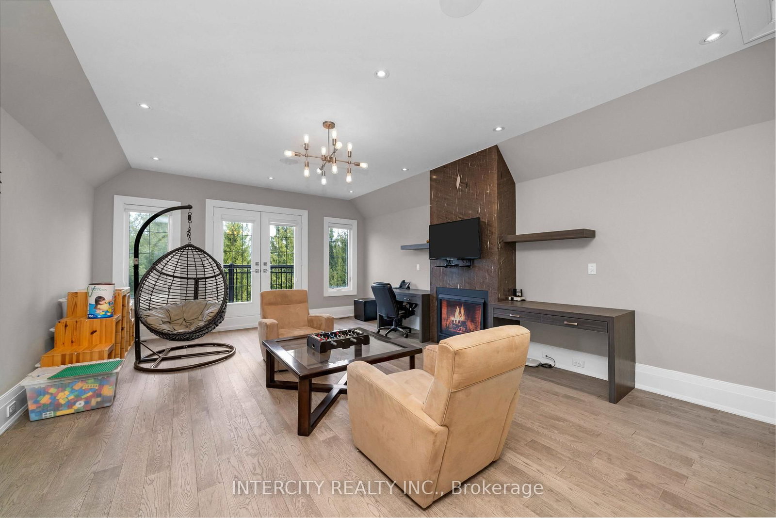 34 Rosebud Crt, Vaughan, view 31