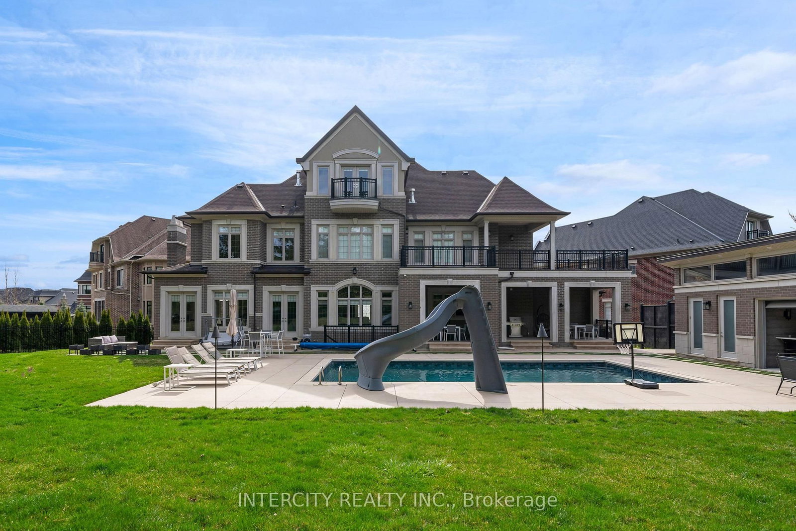 34 Rosebud Crt, Vaughan, view 42