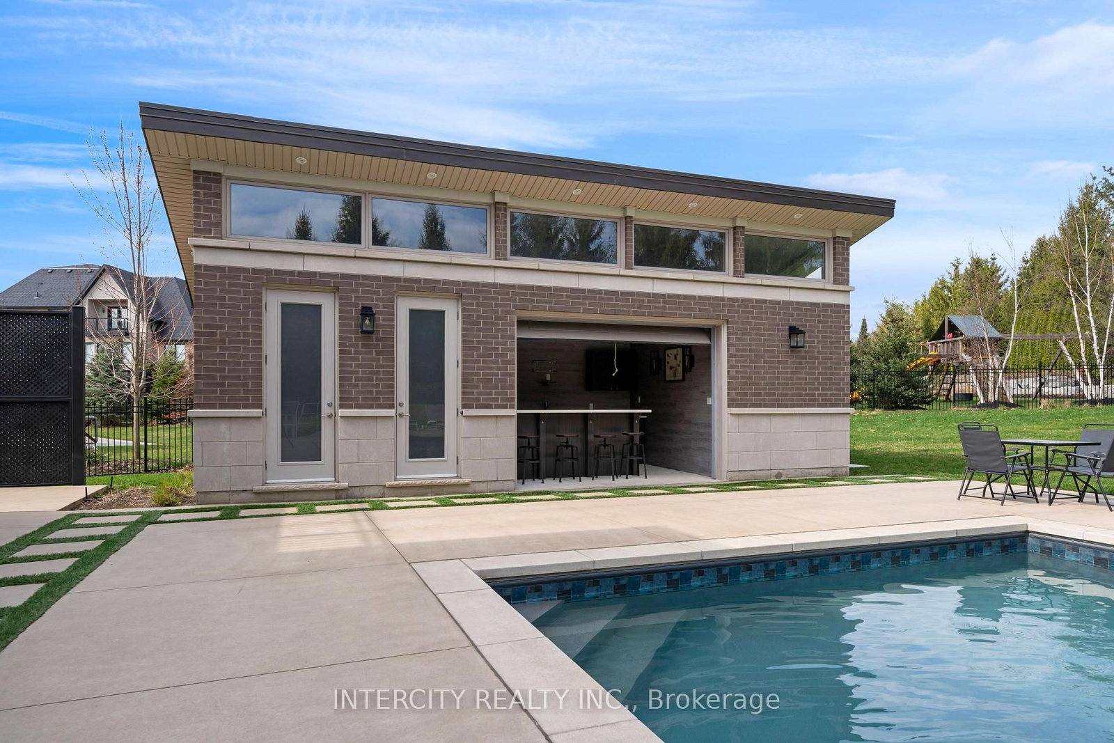 34 Rosebud Crt, Vaughan, view 43