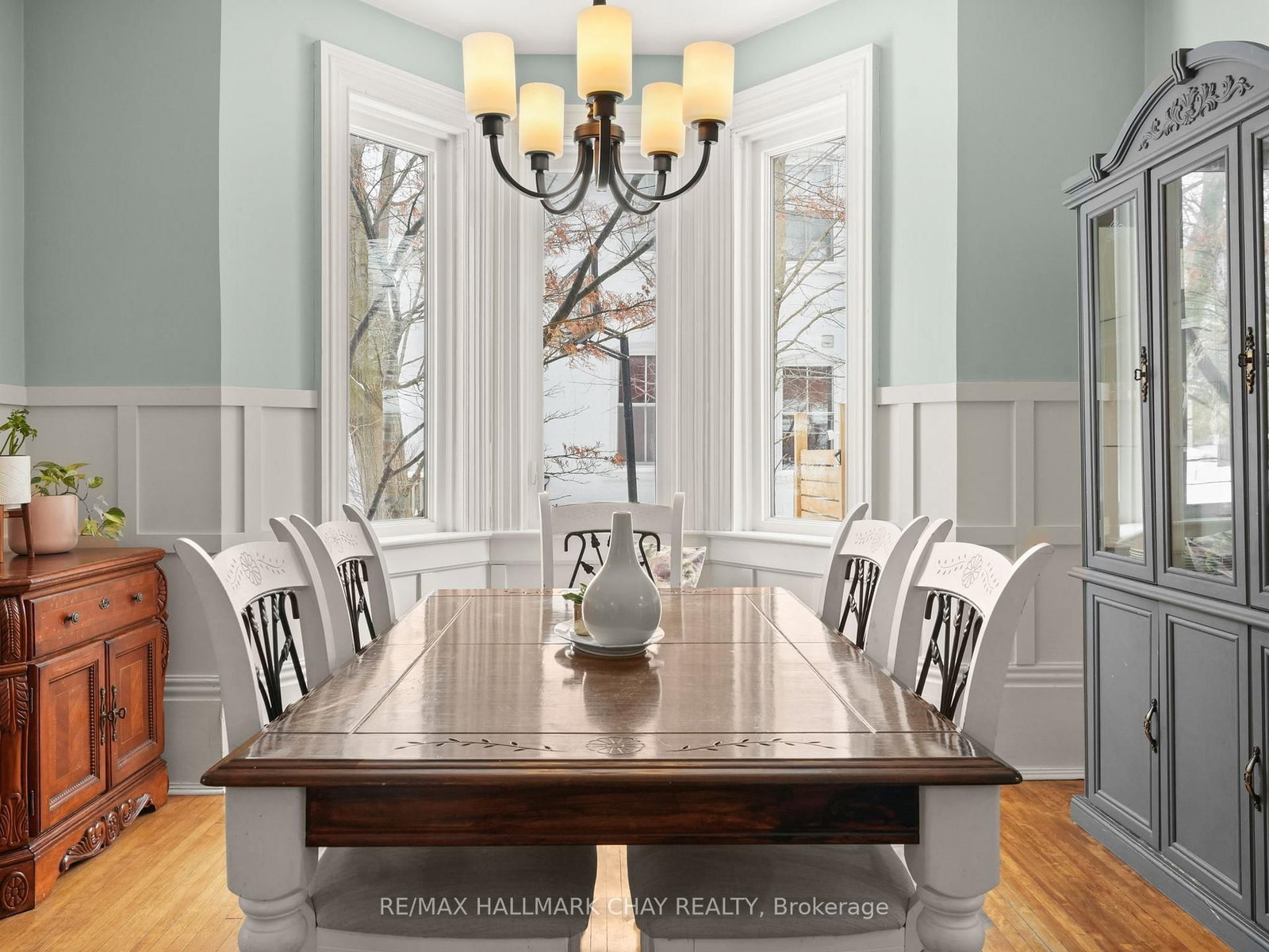 Detached House for sale at 134 Victoria Street, New Tecumseth, Ontario, L9R 1K6 - Alliston - MLS: N12921454