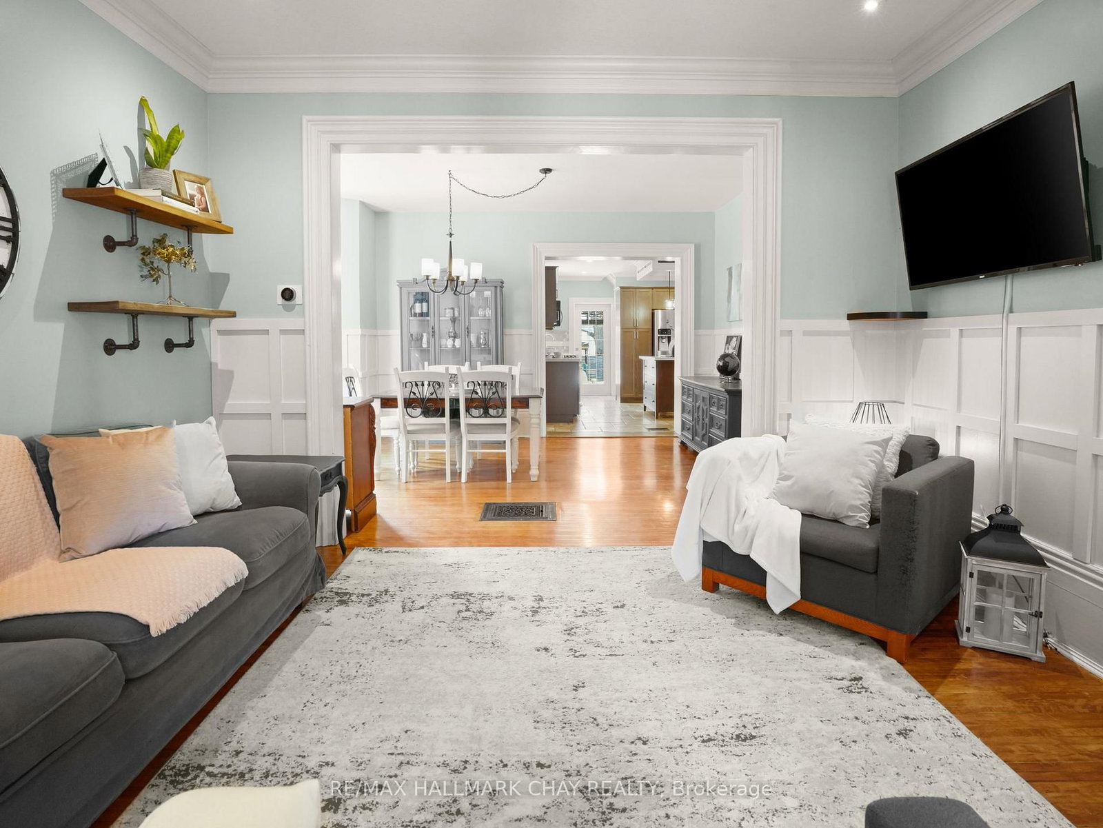 Detached House for sale at 134 Victoria Street, New Tecumseth, Ontario, L9R 1K6 - Alliston - MLS: N12921454