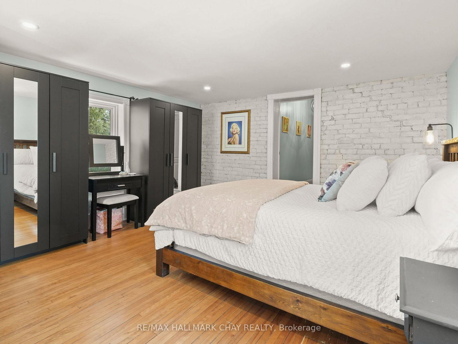 Detached House for sale at 134 Victoria Street, New Tecumseth, Ontario, L9R 1K6 - Alliston - MLS: N12921454