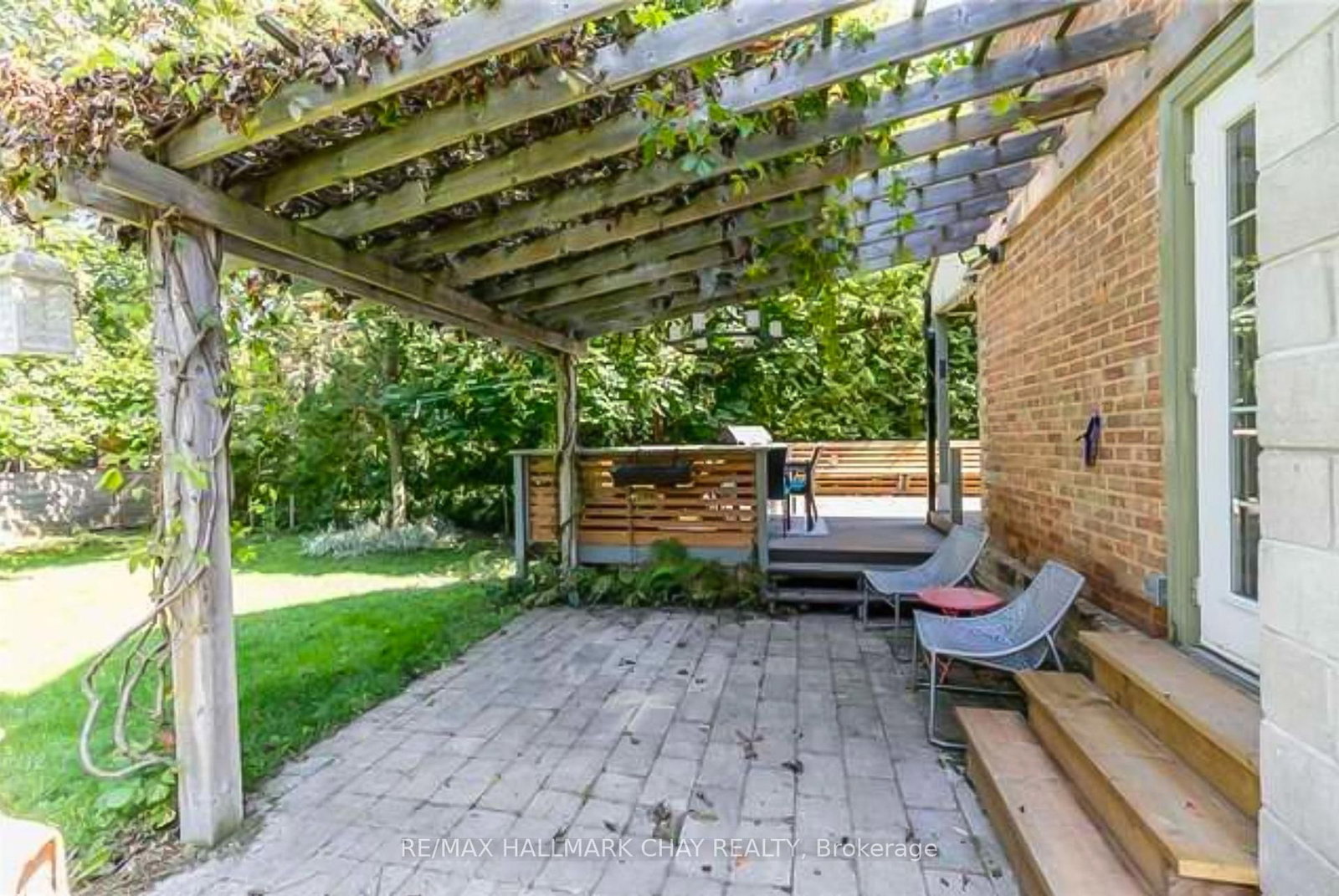 Detached House for sale at 134 Victoria Street, New Tecumseth, Ontario, L9R 1K6 - Alliston - MLS: N12921454