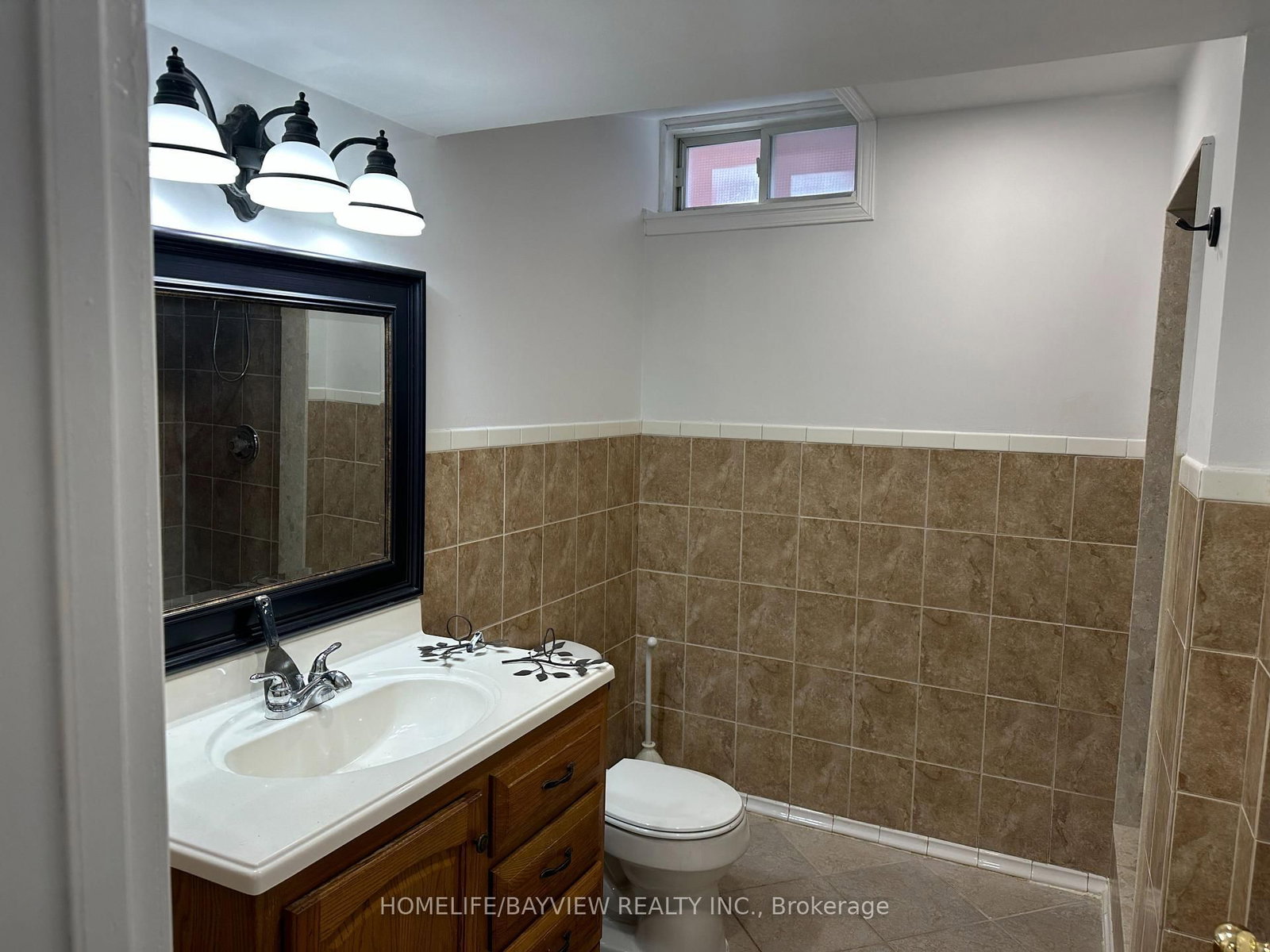 36 Rosanna(Lower Level) Crescent - Photo 19