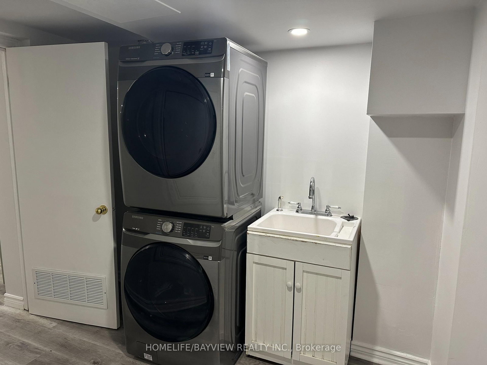 36 Rosanna(Lower Level) Crescent - Photo 9