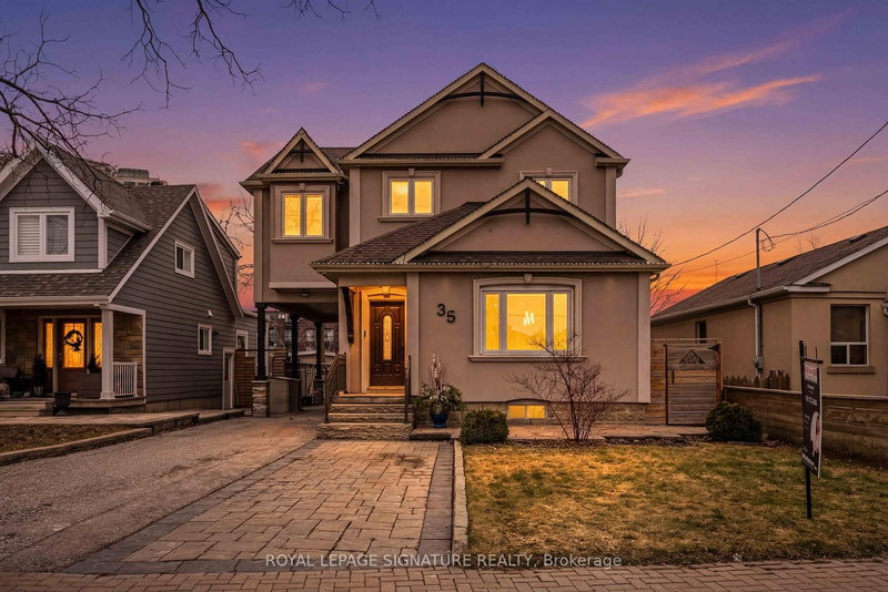 35 Rainbow Dr, Vaughan, L4L 2K3 | Image 2