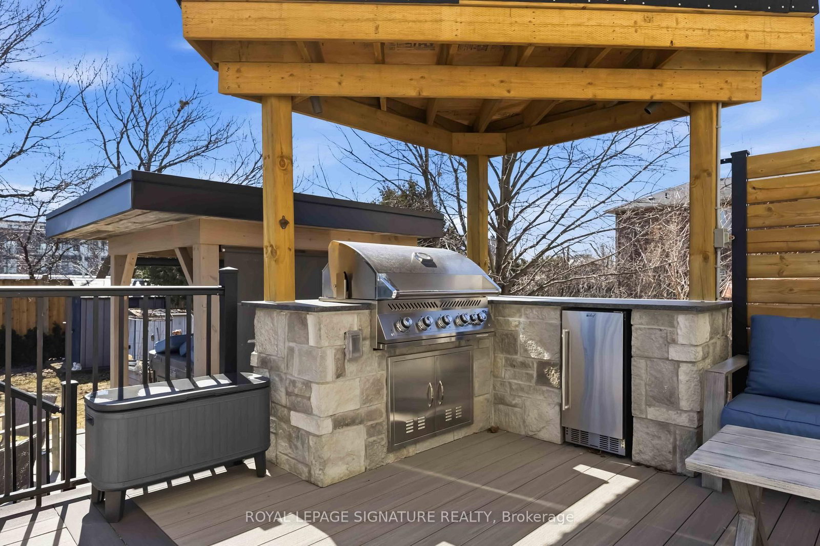 Detached House for sale at 35 Rainbow Drive, Vaughan, Ontario, L4L 2K3 - West Woodbridge - MLS: N12921894