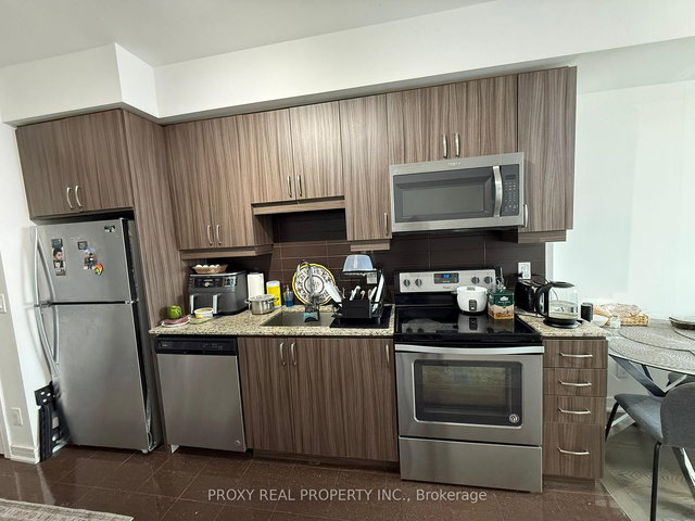 1508 - 9201 Yonge Street