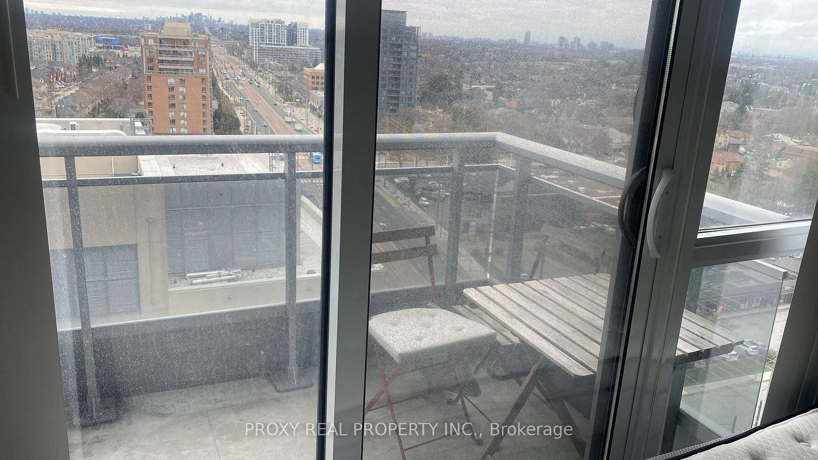 9201 Yonge Street, Unit 1508 - Photo 13