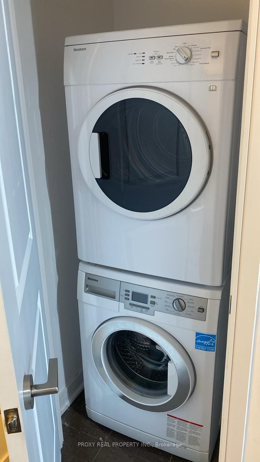 9201 Yonge Street, Unit 1508 - Photo 15