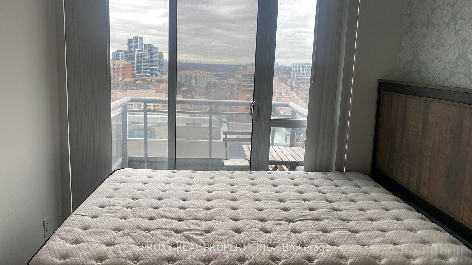 9201 Yonge Street, Unit 1508 - Photo 20